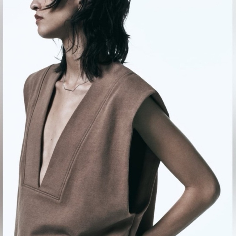 Zara Oversized Plush Ponte V-neck Pullover - Picture 3 of 7